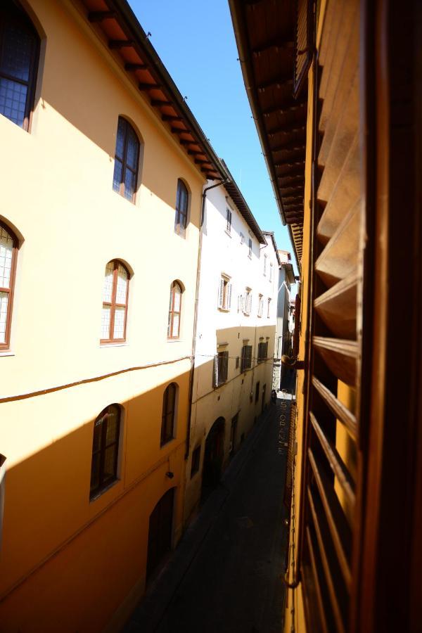 Vicky Firenze